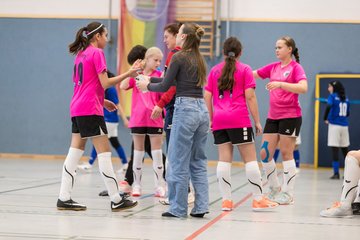 Bild 49 - C-Juniorinnen 3 Loewinnen Cup